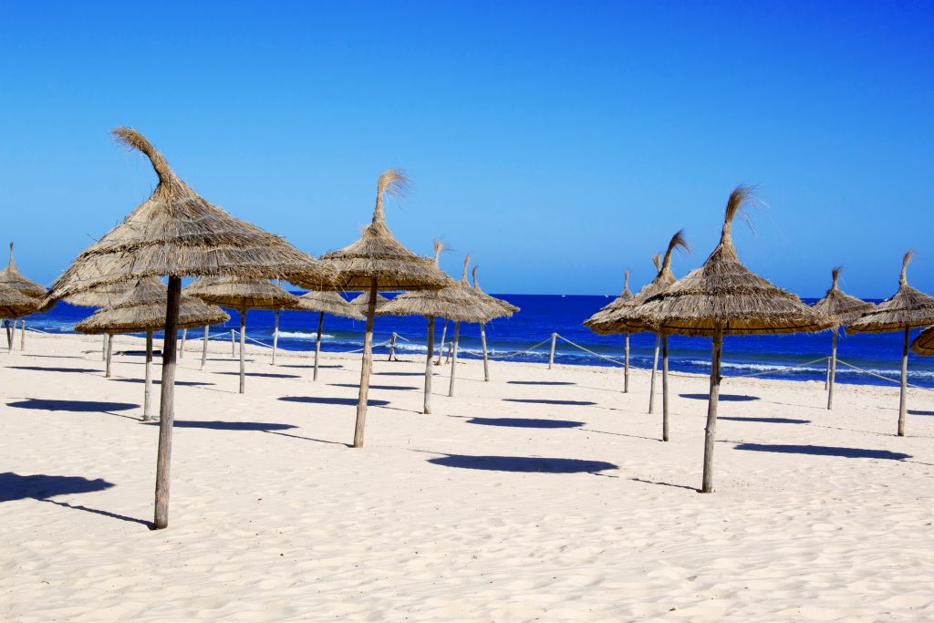 Medidas de seguridad en las playas de España el verano 2020