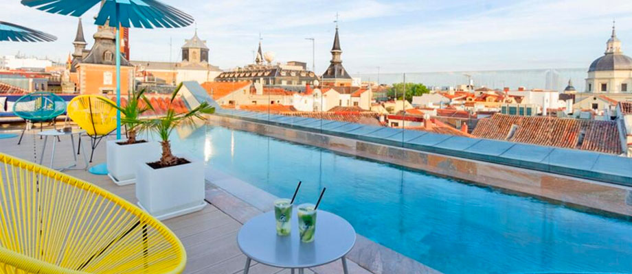 hoteles en madrid con piscina en la azotea
