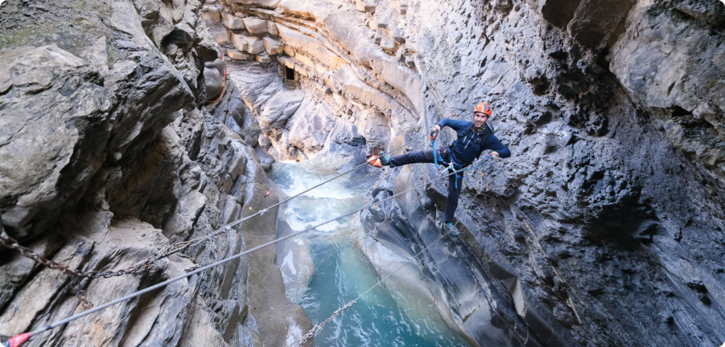 Parques temáticos, acuáticos y de aventura: Ferrata de Sorrosal